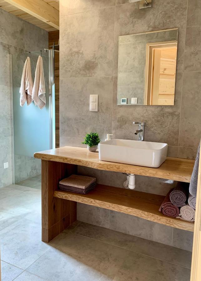 Domki Z Prywatna Sauna- Na Szlaku Milówka Extérieur photo